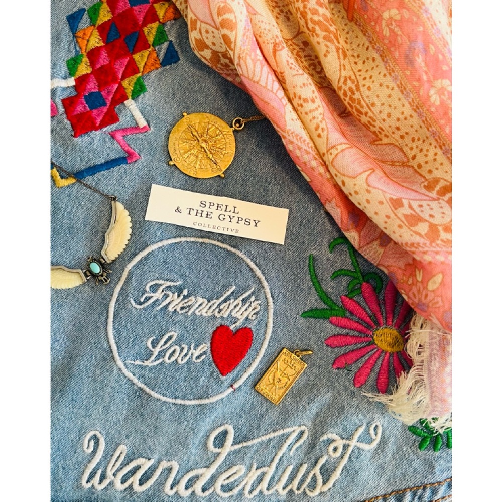 Spell and the Gypsy for Sale after this point 🦅❤️🦩🌺🧜‍♀️🦋🦢🦚🧘‍♀️